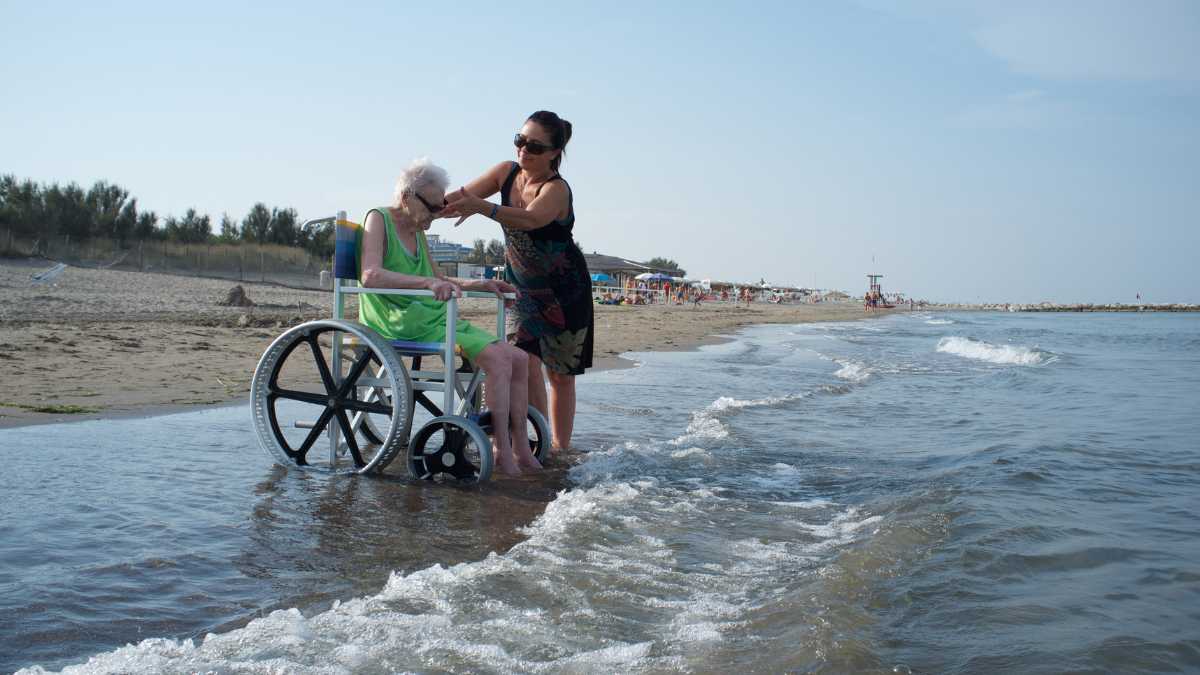 Come garantire comfort e supporto per gli anziani con un materasso gonfiabile